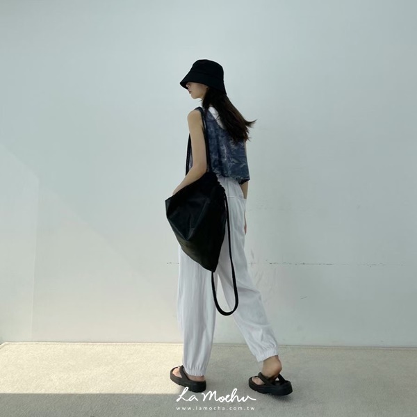 字母渲染短版背心